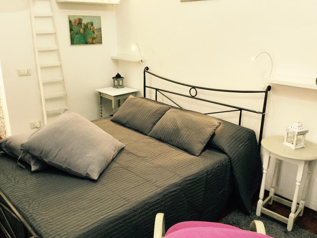Your Home In Town Catania Bagian luar foto