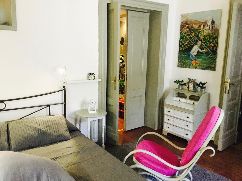 Your Home In Town Catania Bagian luar foto